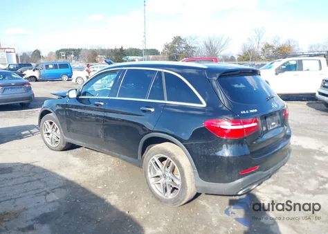 2017 Mercedes-Benz Glc 300 4Matic z USA, uszkodzony, nr VIN WDC0G4KB7HV006775